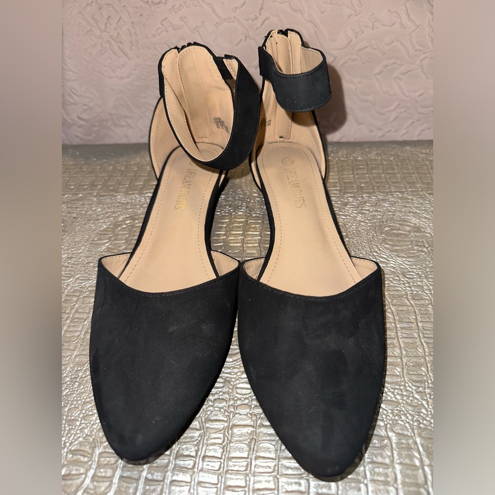 Dress sandals size 9